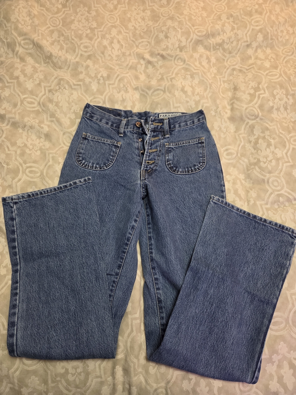 Parasuco Women’s Flare Jeans in Medium Blue